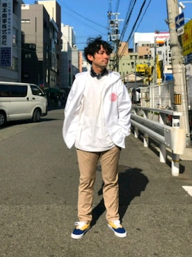 「Various Timeless Arts（ヴァリアスタイムレスアーツ）のアイテム」を使った、木山正己さん（メンズ・176cm）の冬コーディネート