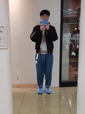 「OPENING CEREMONY（オープニングセレモニー）のアイテム（MA-1）」を使った、ひでやんさん（メンズ・175cm）の秋コーディネート