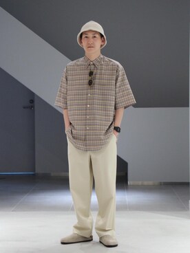「Thingless（シングレス）のアイテム（パンツ）」を使った、慈道 一磨さん（メンズ・170cm）の春コーディネート