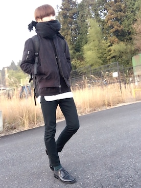 「GU（ジーユー）の（GU）スキニーフィットジーンズ（MEN ⁄ ジーンズ）」を使った、りゅーマさん（メンズ・177cm）の冬コーディネート