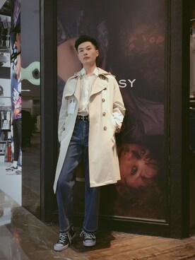 「MOUSSY（マウジー）のアイテム（トレンチコート）」を使った、蔡William俊さん（メンズ・178cm）の冬コーディネート