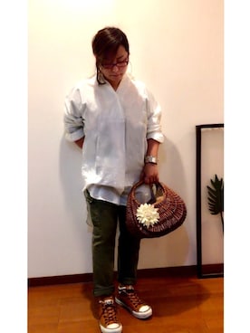「ビッグシャツ」｜「アイテム（シャツワンピース）」を使った、はんだぱんださん（レディース・146cm）の春コーディネート