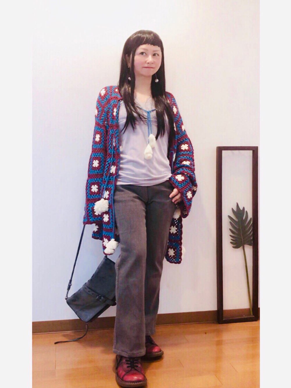 「低身長、ウィッグ、前髪ぱっつん、レトロ、レトロガール、古着、古着MIX、おしゃれさんと繋がりたい、我が道をゆく隊、カーディガン」｜「LINEASTORIAの【フルウィッグ・ロング】サンシャイン前髪ぱっつんストレート（ウィッグ、その他）」を使った、はんだぱんださん（レディース・146cm）の秋コーディネートの1枚目の写真