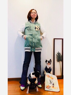 「メガネ女子」｜「アイテム（スタジャン）」を使った、はんだぱんださん（レディース・146cm）の冬コーディネート