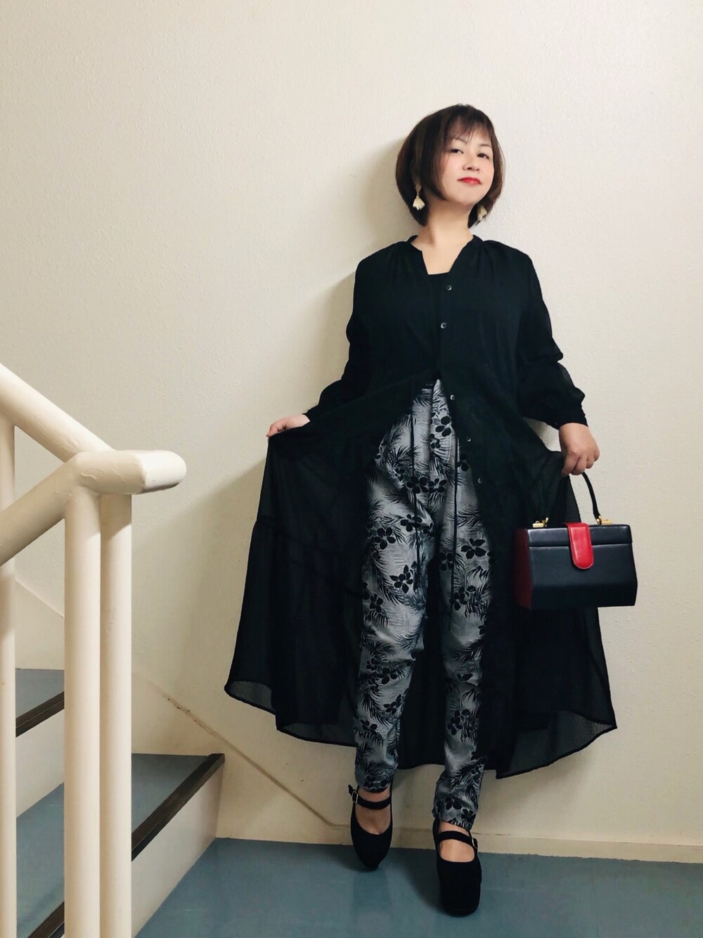 「平成最後のWEARISTAセンバツ、モノトーン、マキシ丈ワンピース、ワンピース、シースルー、オトナカジュアル、古着、古着MIX、プラットフォーム、厚底シューズ」｜「MOUSSYのALOHA PT（その他パンツ、ブラック系）」を使った、はんだぱんださん（レディース・146cm）の春コーディネートの1枚目の写真