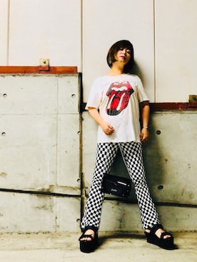 「jouetie（ジュエティ）のイージーフィットフレアパンツ（その他パンツ）」を使った、はんだぱんださん（レディース・146cm）の夏コーディネート