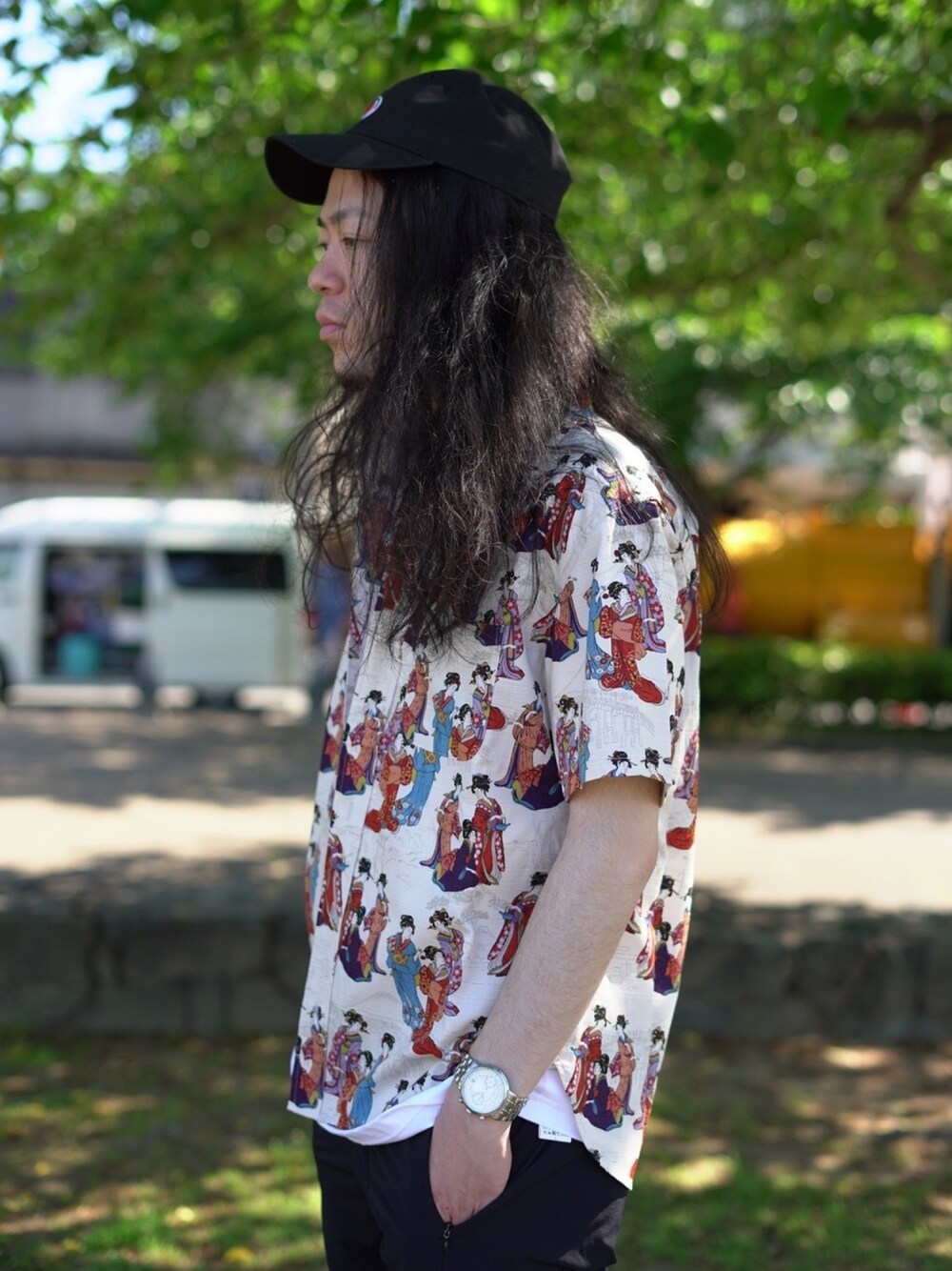 ホワイト系のシャツ/ブラウス、ホワイト系のシャツ/ブラウス、ホワイト系のシャツ/ブラウスを着用したメンズの夏コーディネートの1枚目の写真