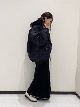 「大人ガーリー」｜「アイテム（MA-1）」を使った、Chisaさん（レディース・154cm）の秋コーディネート