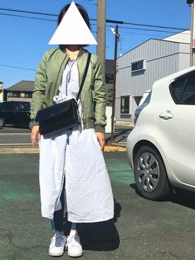 「green label relaxing（グリーンレーベルリラクシング）のアイテム（MA-1）」を使った、tiyさん（レディース・153cm）の春コーディネート