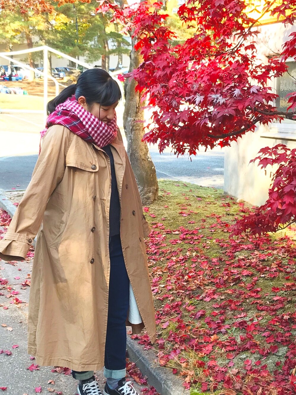 「SM2のアイテム（トレンチコート、ベージュ系）」を使った、明日香さん（レディース・153cm）の冬コーディネートの1枚目の写真