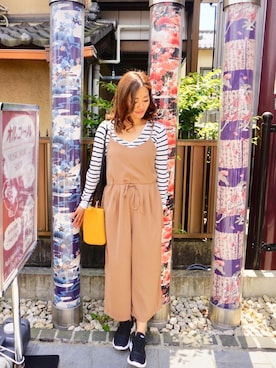 「アイテム（つなぎ/オールインワン、ベージュ系）」を使った、Ⓜ︎ｉｓａｋｉさん（レディース・157cm）の春コーディネート