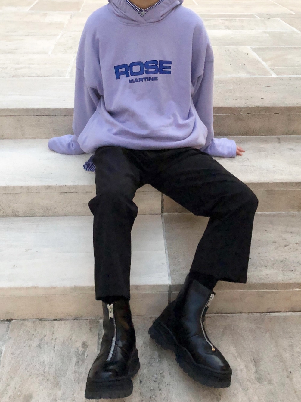 「martinerose、EYTYS、シンプル、パーカー、シャツスタイル、シャツ」｜「martineroseのアイテム（パーカー、パープル系）」を使った、みずきさん（メンズ・170cm）の秋コーディネートの1枚目の写真