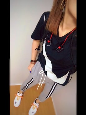 「beats. by dr.dre（ビーツバイドクタードレ）のアイテム（その他）」を使った、Chi---さん（レディース・162cm）の夏コーディネート