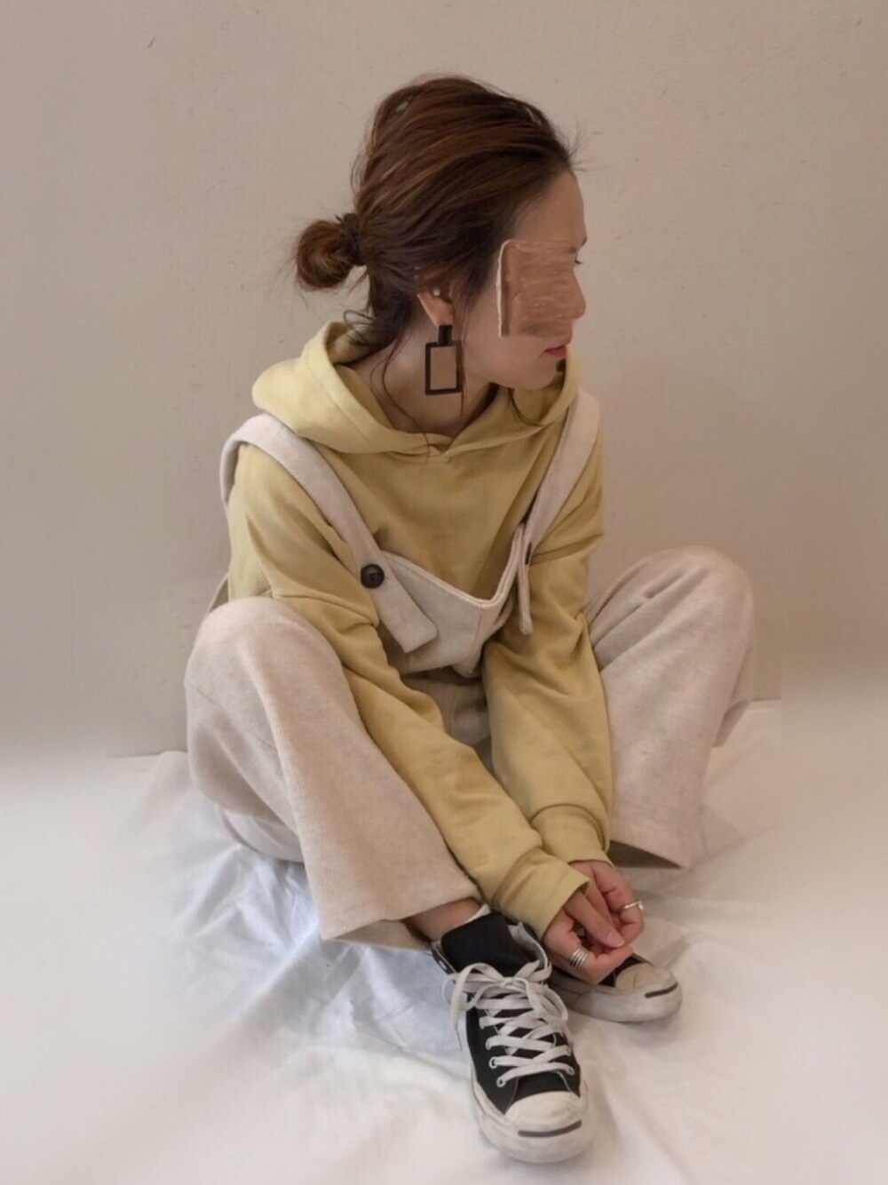 ã€ãšããŒç³»ã®ããŒã«ãŒããã¯ã€ãç³»ã®ãµãããã/ãªãŒããŒãªãŒã«ããã¯ã€ãç³»ã®ã€ã€ãªã³ã°ïŒçè³çšïŒãççšããã¬ãã£ãŒã¹ã®æ¥ã³ãŒãã£ããŒãã®1æç®ã®åç