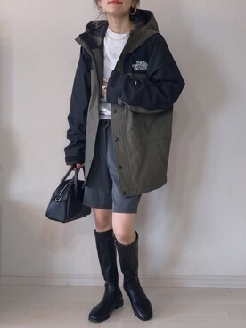 「THE NORTH FACE（ザノースフェイス）のザ・ノース・フェイス ウィメンズ マウンテンパーカー / マウンテンライトジャケット（マウンテンパーカー）」を使った、𝚜𝚊𝚢𝚊さん（レディース・152cm）の秋コーディネート