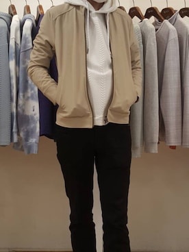 「MK MICHEL KLEIN HOMME （エムケーミッシェルクランオム）のアイテム（ジャケット/アウター）」を使った、MKミッシェルクランHOMME北千住さん（メンズ・185cm）の春コーディネート