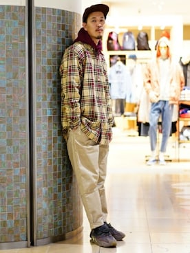 「BEAMS PLUS（ビームスプラス）のアイテム」を使った、BEAMS MENさん（メンズ・178cm）の春コーディネート