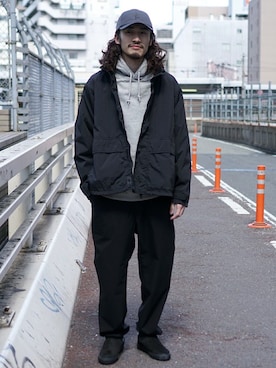 「スウェットパーカー」｜「アイテム（ブルゾン）」を使った、BEAMS MENさん（メンズ・175cm）の春コーディネート