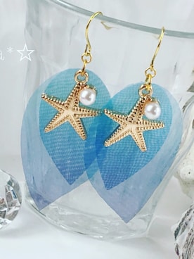「大ぶりピアス」｜「アイテム（アクセサリー）」を使った、eureca*☆さん（レディース・160cm）の春コーディネート