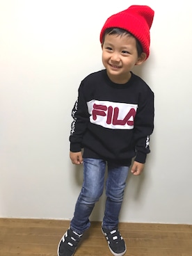 「FILA（フィラ）のアイテム（スウェット）」を使った、KG☻さん（キッズ・100cm）の秋コーディネート