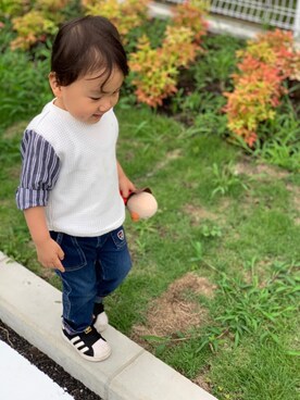 「MIKI HOUSE（ミキハウス）のアイテム（その他パンツ）」を使った、AOPiさん（キッズ・74cm）の夏コーディネート
