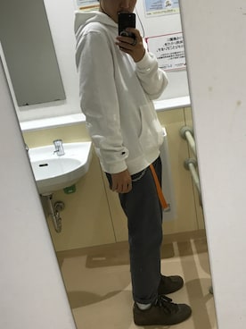 「ONES STROKE（ワンズストローク）のアイテム」を使った、次元大介さん（メンズ・168cm）の秋コーディネート