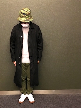 「緑」｜「アイテム（ステンカラーコート）」を使った、まさきんぐさん（メンズ・174cm）の冬コーディネート