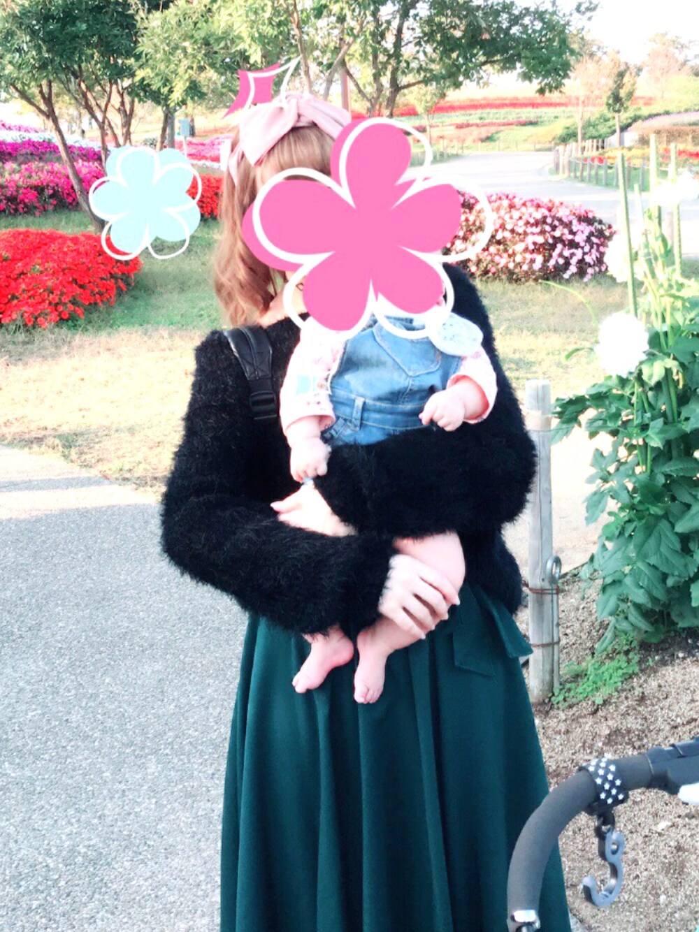 「秋冬コーデ、ニット、ロングスカート、イング(INGNI)、リエンダ(rienda)、H&M baby、公園」｜「riendaのアイテム（ニット/セーター、ブラック系）」を使った、ゆて。さん（レディース・152cm）の冬コーディネートの1枚目の写真