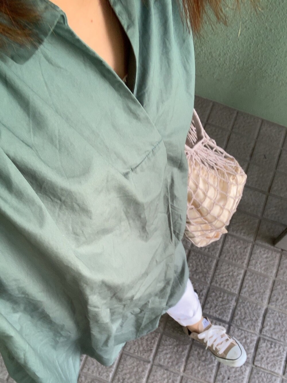 「ぽっちゃり、ワンピース、着たいものを着る、好きなものを着る、おしゃれになりたい、Aラインシャツワンピース、おしゃれさんと繋がりたい、スニーカー好きと繋がりたい、ぽっちゃりでもおしゃれしたい！」｜「GUのアイテム（シャツワンピース、グリーン系）」を使った、erer6さん（レディース・159cm）の夏コーディネートの1枚目の写真