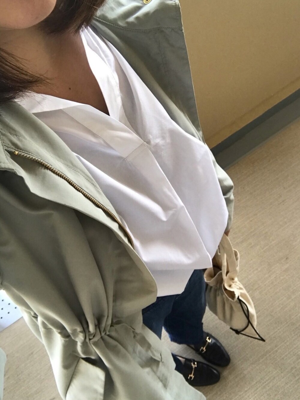 「ぽっちゃり、着たいものを着る、好きなものを着る、パンツスタイル、春コーデ、ぽっちゃりコーデ、おしゃれになりたい、おしゃれさんと繋がりたい、ぽっちゃりでもおしゃれしたい！、ドローストリングフーデッドコート」｜「GUのアイテム（その他アウター、グリーン系）」を使った、erer6さん（レディース・159cm）の春コーディネートの1枚目の写真