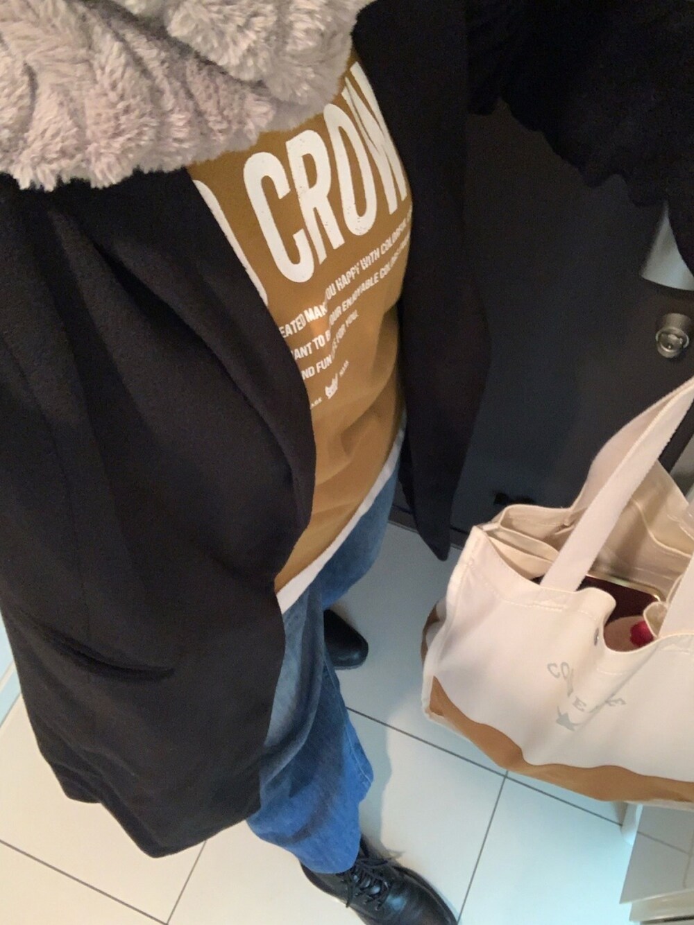 「ぽっちゃり、コーデ記録、ラクチンコーデ、好きなものを着る、着たいものを着る、おしゃれになりたい、レイヤードスタイル、おしゃれさんと繋がりたい、ぽっちゃりでもおしゃれしたい！」｜「RODEO CROWNS WIDE BOWLの2WAYｽｳｪｯﾄ ﾄｯﾌﾟｽ（スウェット、イエロー系）」を使った、erer6さん（レディース・159cm）の冬コーディネートの1枚目の写真
