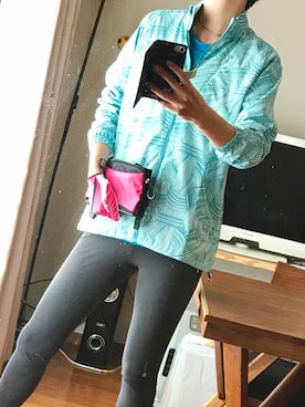 「ASICS（アシックス）のアイテム（その他アウター）」を使った、maria170さん（レディース・170cm）の冬コーディネート