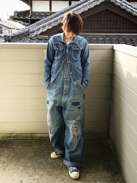「VINTAGE（ヴィンテージ）のアイテム（デニムジャケット、ブルー系）」を使った、リコリスさん（レディース・158cm）の冬コーディネート