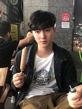 「travel」｜「アイテム（帽子）」を使った、关奥洋さん（メンズ・179cm）の秋コーディネート