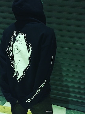 「RIPNDIP（リップンディップ）のアイテム」を使った、クラスさん（メンズ・165cm）の春コーディネート