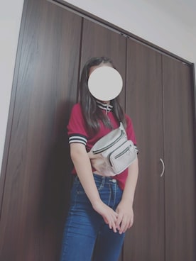 「アイテム（ボディバッグ/ウエストポーチ、シルバー系）」を使った、菜月さん（レディース・157cm）の夏コーディネート