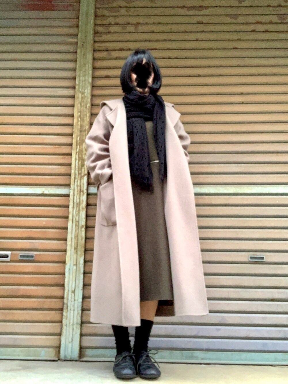 ADAM ET ROPE'（アダムエロペ）の「カシミヤ混ダブルフェイスフード