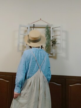 「うしろ姿」｜「アイテム（帽子）」を使った、mek0さん（レディース・151cm）の冬コーディネート