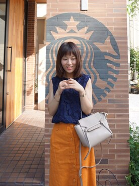 「KBF（ケイビーエフ）のアイテム（トップス、ブルー系）」を使った、Ting Yu Tzungさん（レディース）の夏コーディネート