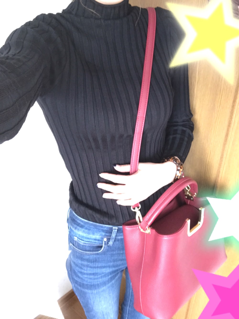 「outfit、todays code、holiday、fifth、フィットニットタートルトップス、UNIQLO、スキニーデニム、ニクソン(NIXON)、watch、べっ甲」｜「fifthのフィットニットタートルトップス/リブニット（ニット/セーター、ブラック系）」を使った、まーちんさん（レディース・169cm）の秋コーディネートの1枚目の写真