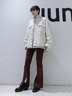 「JUNRED（ジュンレッド）のアイテム（スウェット）」を使った、shioriさん（レディース・164cm）の冬コーディネート