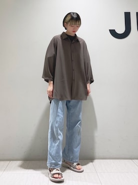 「SOMETHING（サムシング）のアイテム」を使った、shioriさん（レディース・164cm）の春コーディネート