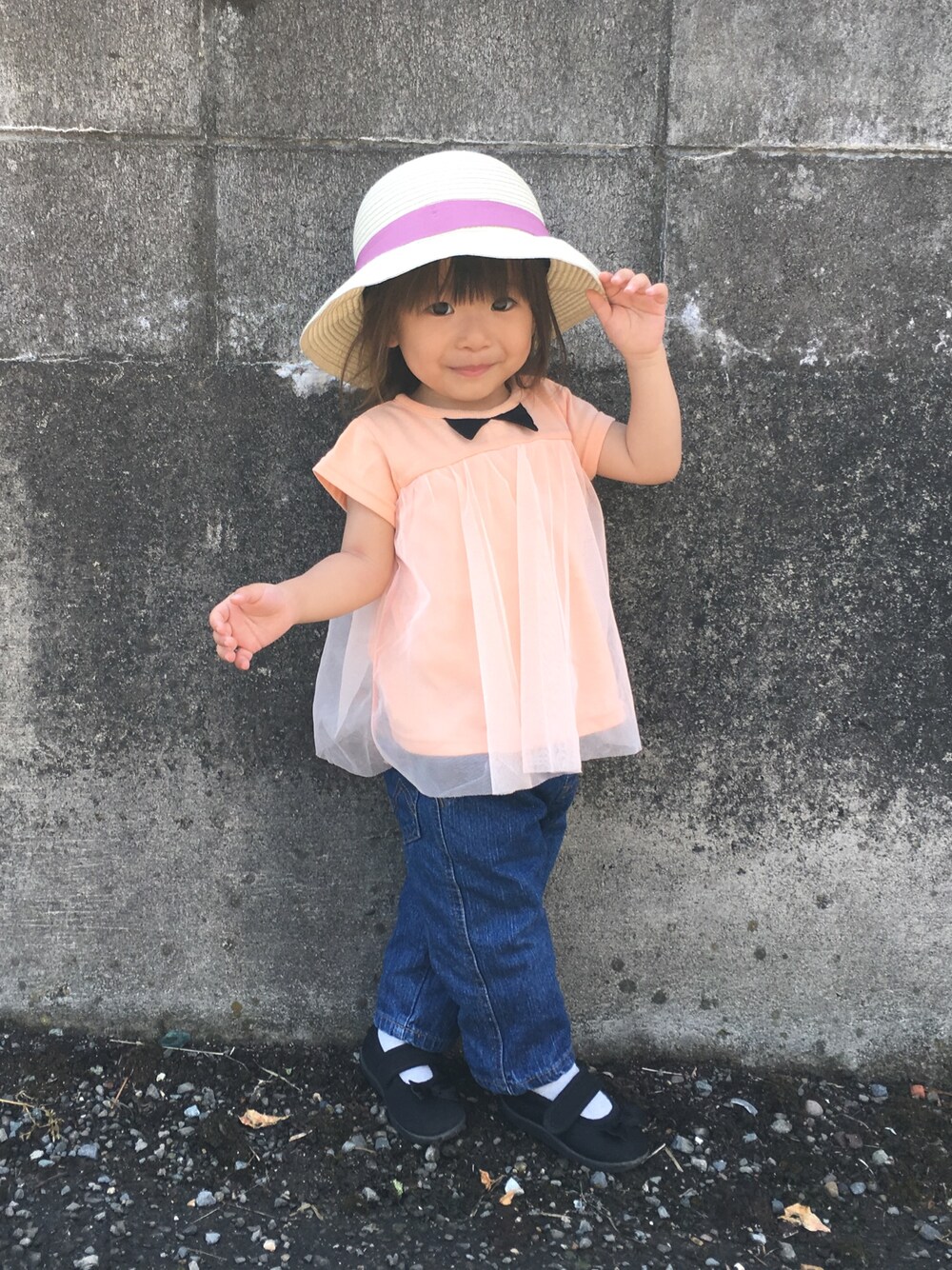 「女の子、娘コーデ、娘、女の子コーデ、futafuta BLACK CLOSET、チュール、麦わら帽子」｜「Birthdayのアイテム（Tシャツ/カットソー、オレンジ系）」を使った、haru.mii.ariさん（キッズ・80cm）の夏コーディネートの1枚目の写真