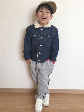 「apres les cours（アプレレクール）のアイテム（デニムジャケット）」を使った、haru.mii.ariさん（キッズ・110cm）の冬コーディネート