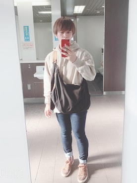 「チャイハネ（チャイハネ）のアイテム（ショルダーバッグ）」を使った、あさん（メンズ・170cm）の秋コーディネート