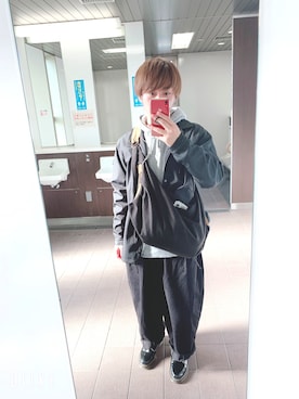 「チャイハネ（チャイハネ）のアイテム（ショルダーバッグ）」を使った、あさん（メンズ・170cm）の秋コーディネート