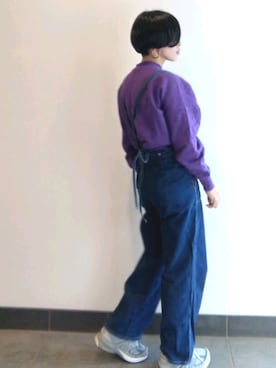 「styemixerのアイテム（スウェット、パープル系）」を使った、裕輔さん（レディース・161cm）の冬コーディネート