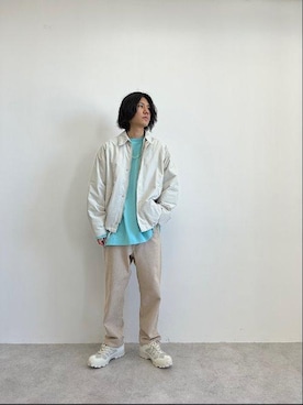 「Tシャツ/カットソー」｜「アイテム（ブルゾン）」を使った、Mizuki　Inoueさん（メンズ・173cm）の冬コーディネート