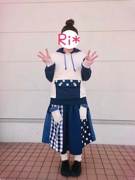「NIRAME.CO（ニラメッコ）のアイテム（パーカー）」を使った、Ri*さん（レディース・152cm）の冬コーディネート
