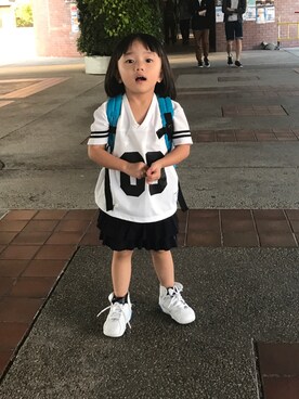 「PETIT BATEAU（プチバトー）のアイテム（スカート）」を使った、YuriFannyKitさん（キッズ・90cm）の秋コーディネート